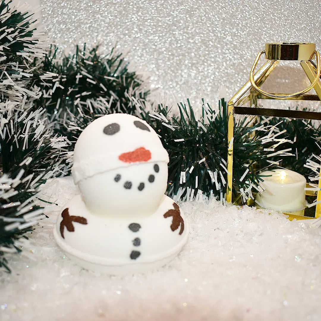 Melting Snowman bath bomb